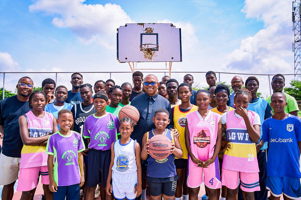 Esther Umoh tweet media