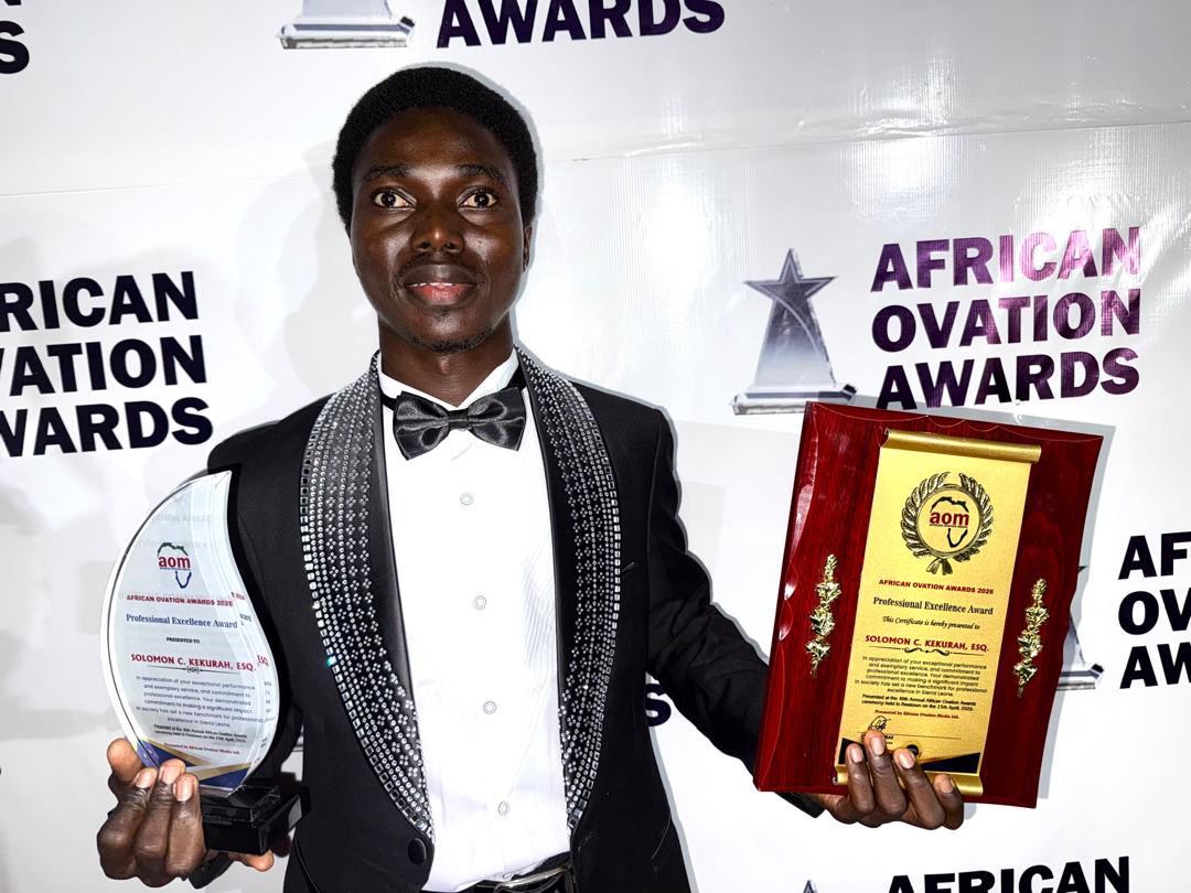 ScKekurahjr's tweet photo. I am thrilled to have been presented with two distinctive awards by the African Ovation Media Ltd. at the Radisson Blu Hotel in appreciation of my exceptional performance and exemplary service and commitment to professional and judicial integrity within a year of my appointment as a Magistrate. 
This is not merely a recognition of my professionalism and service delivery, but a motivation to do more. 
My passion for justice will not dwindle. I am more than committed to serving justice and dispensing it fairly without fear or favour. 
“Injustice anywhere is a threat to justice everywhere.”