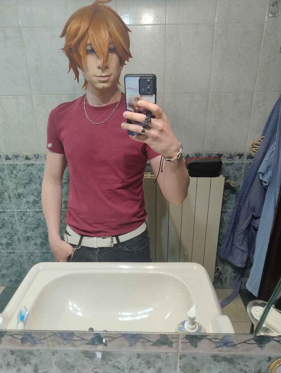 My Childe wig is officially here and I’m so in love! 🐳 Huge thanks to my wonderful supporters for the help. I Hope you want to see his content (and his big feet) soon!
Stay tuned and continue tò support me on Kofi and Patreon pls! ;3

#cosplay #gay #boy #twink #spicy #creator