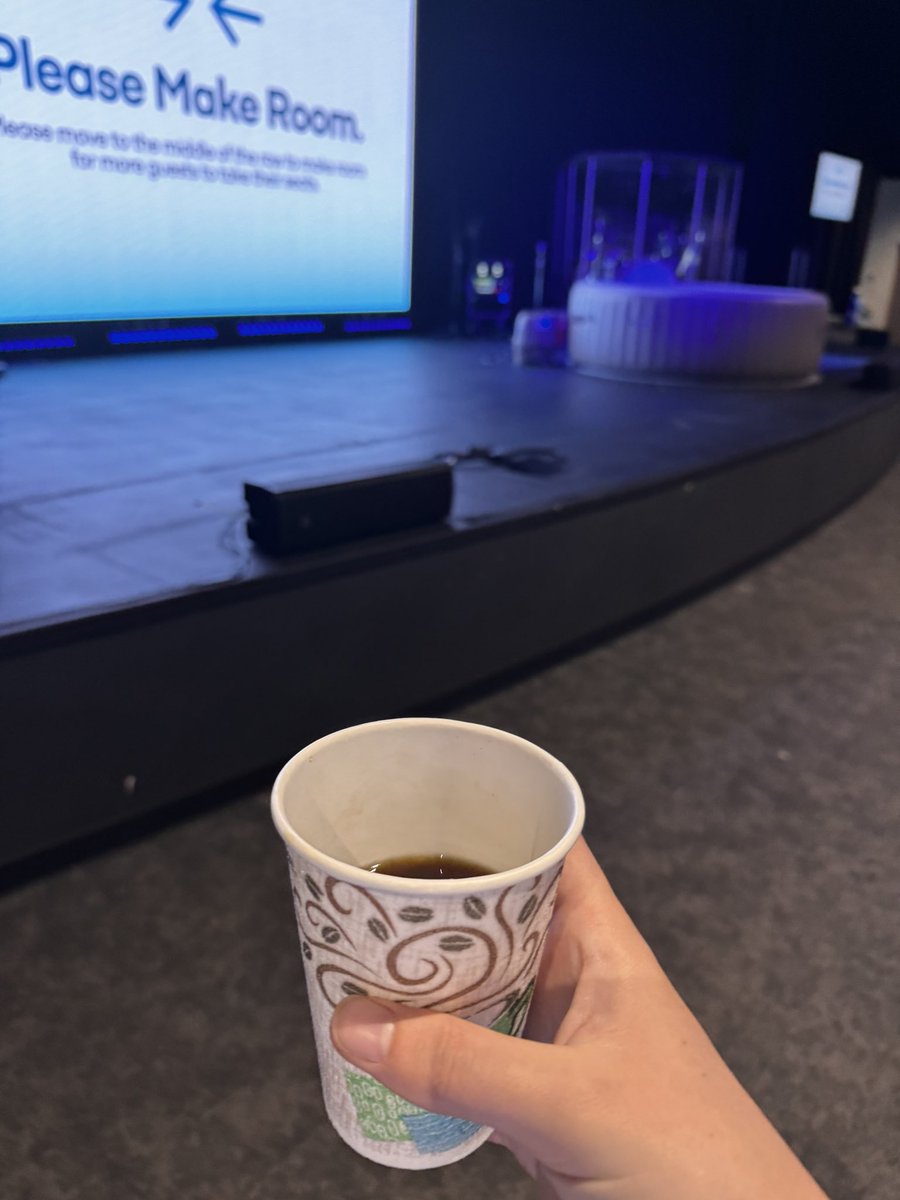New Hope is feeling it today for early service
I’ve always felt a sense of comfort when I’ve come here
just enjoy the air maybe you have a need for the Lord to enter you during any time of service or anything you do to participate in Gods kingdom