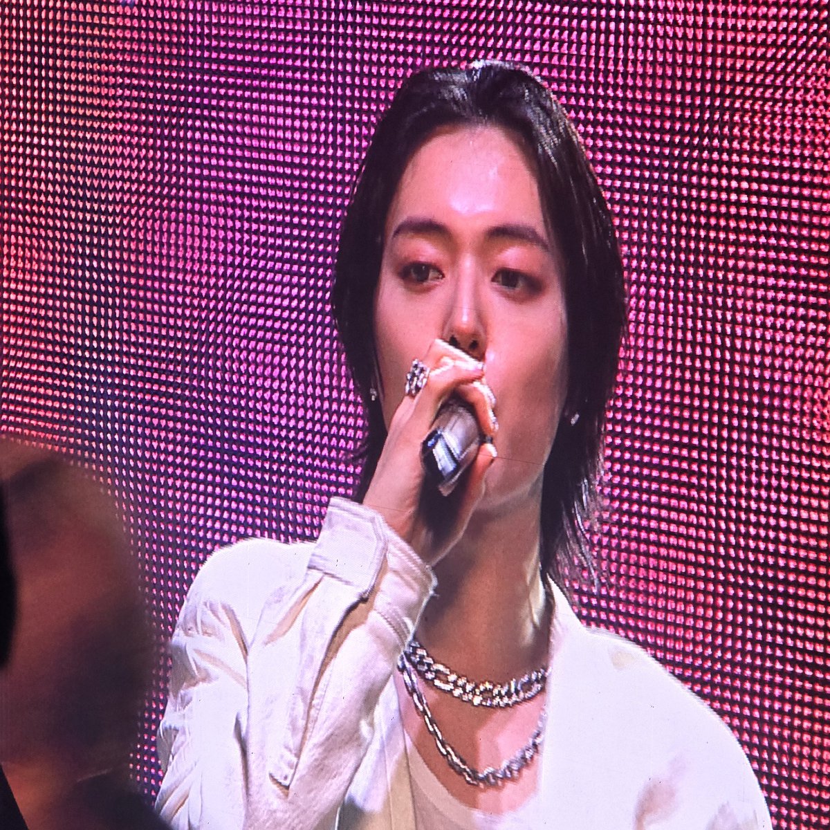 티트리 tweet media