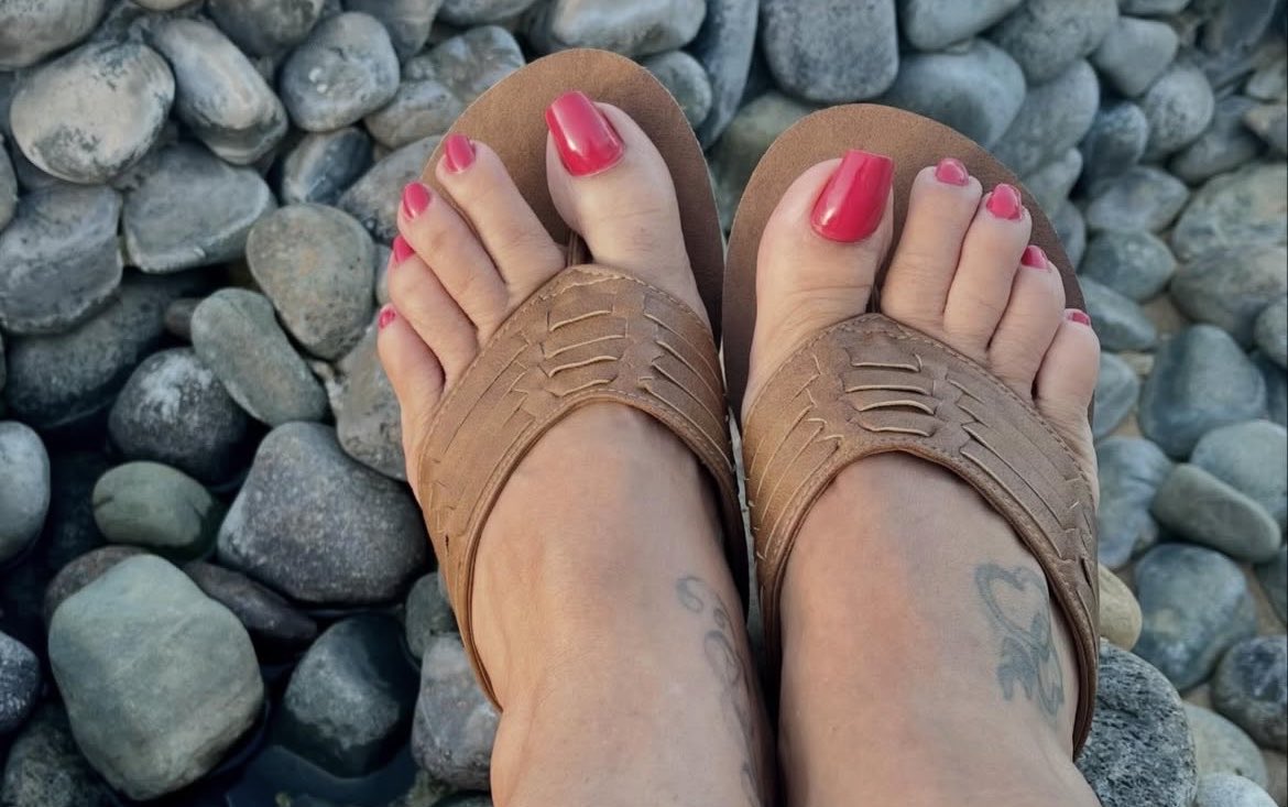 Loveli1Gorgeous's tweet image. Sexy IG beauty!!!!
#la.wanda.nails 🔥🔥🔥💅🏽👣💅🏽👣😈👅😈👅💦💦💦💦