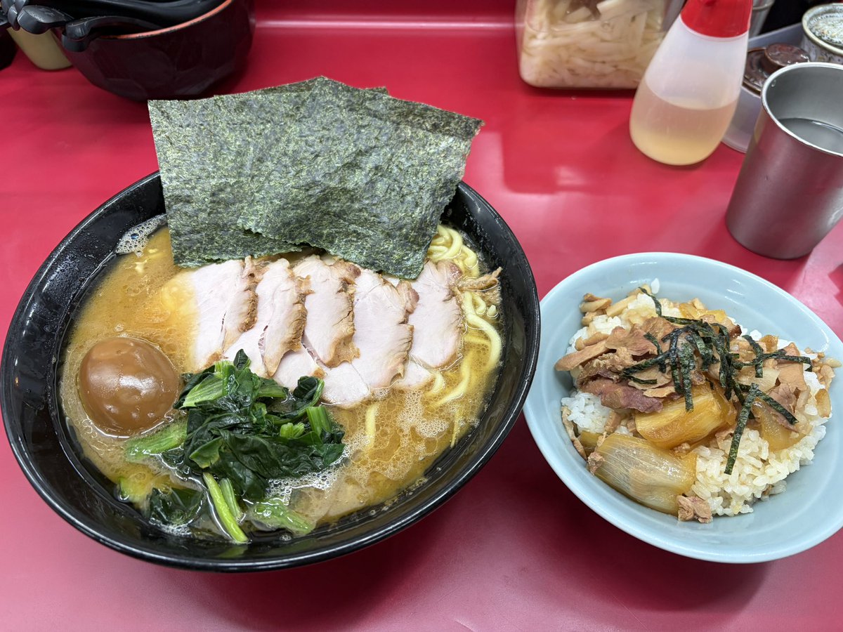 きめら配達員 tweet media