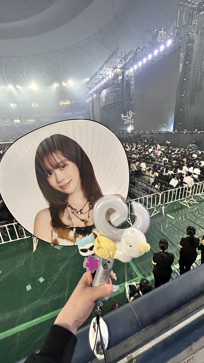 ゆり tweet media