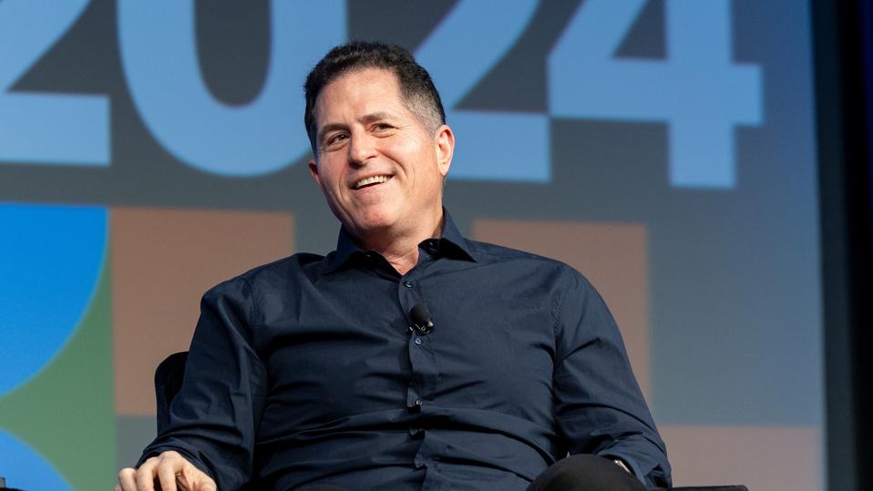 AkinnuoyeJ19986's tweet photo. 1/10
💷
Michael Dell is currently the #8 richest person in the world with a net worth around $143B–$160B (Forbes/Bloomberg real-time, April 2026).
Founder and Chairman of Dell Technologies. The PC empire builder.
#Top10Richest #MichaelDell https://t.co/Y2oAUzccHg