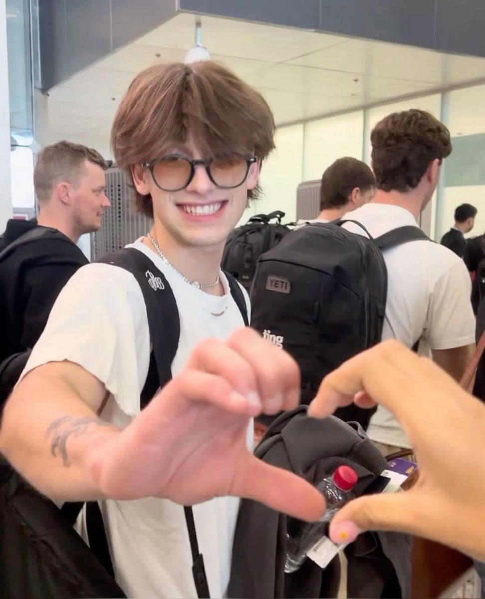 Balthazar ヽ #SFYL tweet media