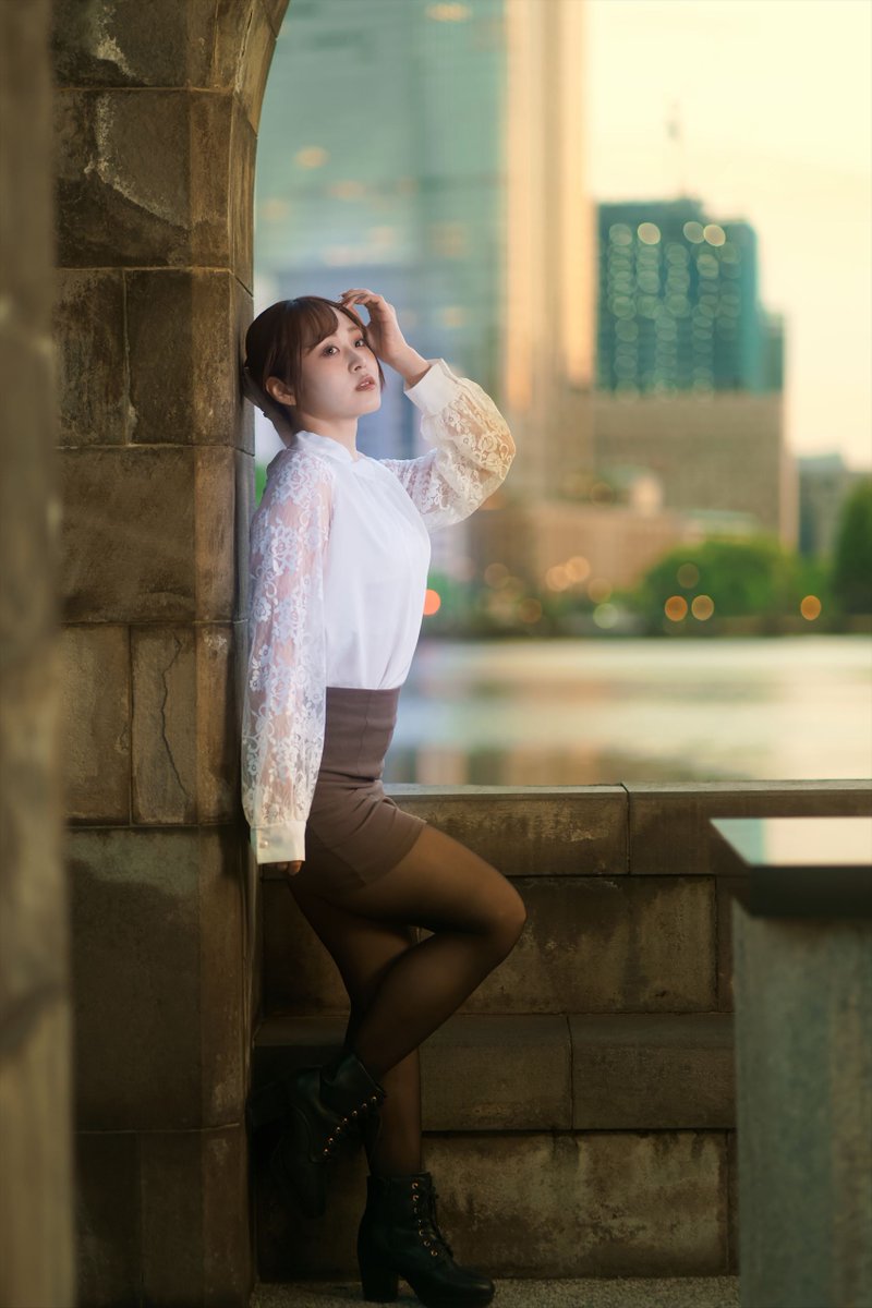 tiara_hinaa's tweet photo. 🤍🤎

@akip129 
@tiara_portrait https://t.co/RhKUYGAy2v