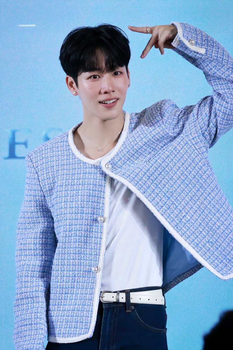 𝐰𝐚(𝐧𝐚)® tweet media