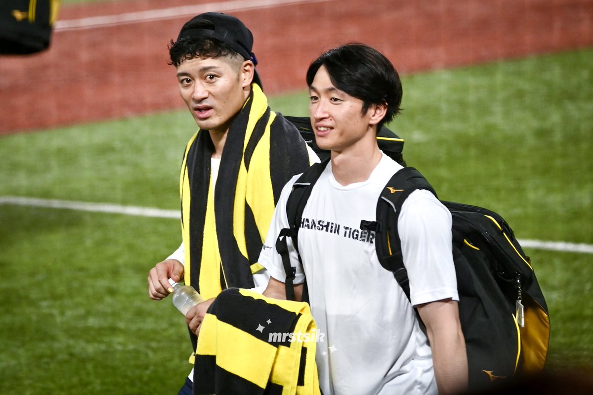 ︎✦︎ tweet media