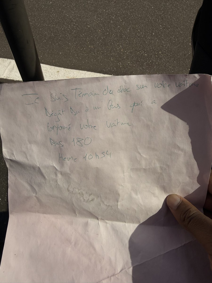 Alex Pantheress tweet media