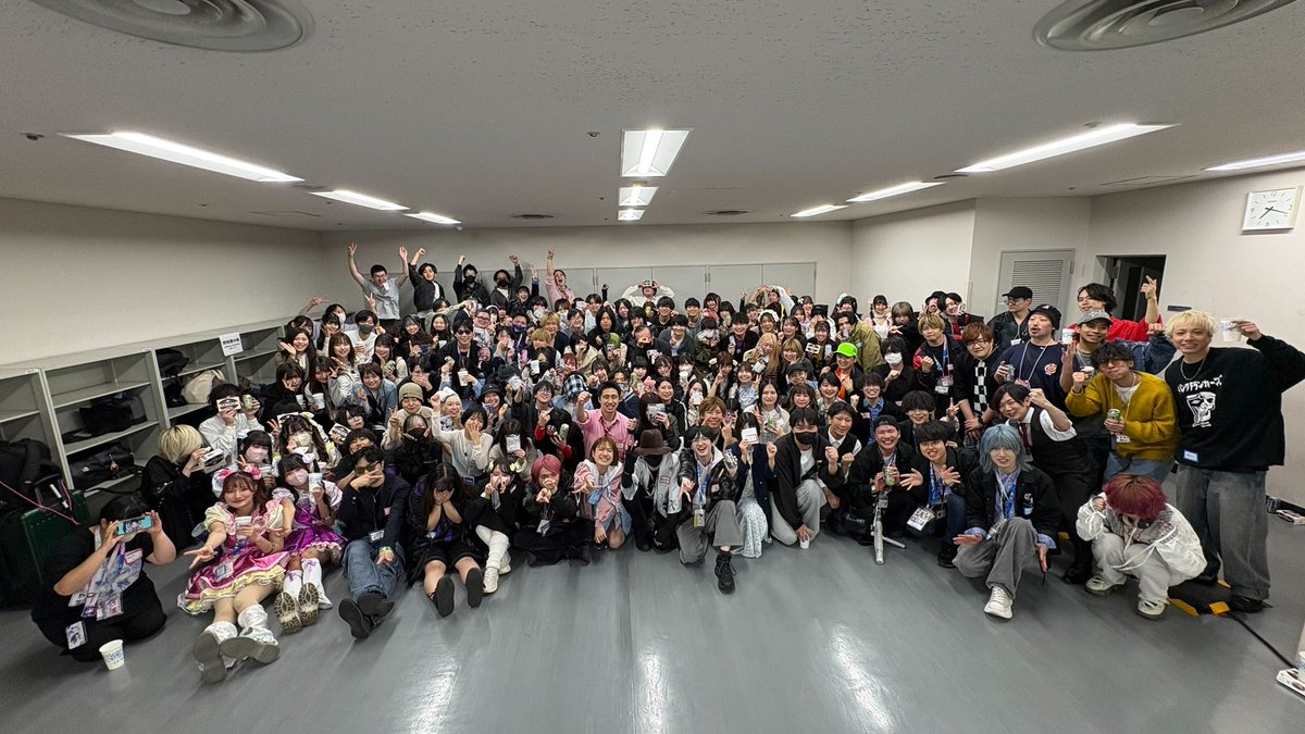 yomu_0804's tweet photo. ニコニコ超会議お疲れ様でした！
今年は 「踊り手・歌い手交流会」にも
参加させてもらって、
色んな人に挨拶できて良かった🙌
ニコニコ動画大好きです✨️

 #ニコニコ超会議２０２６ 
 #歌踊交流会 https://t.co/ZelxEhAaRh