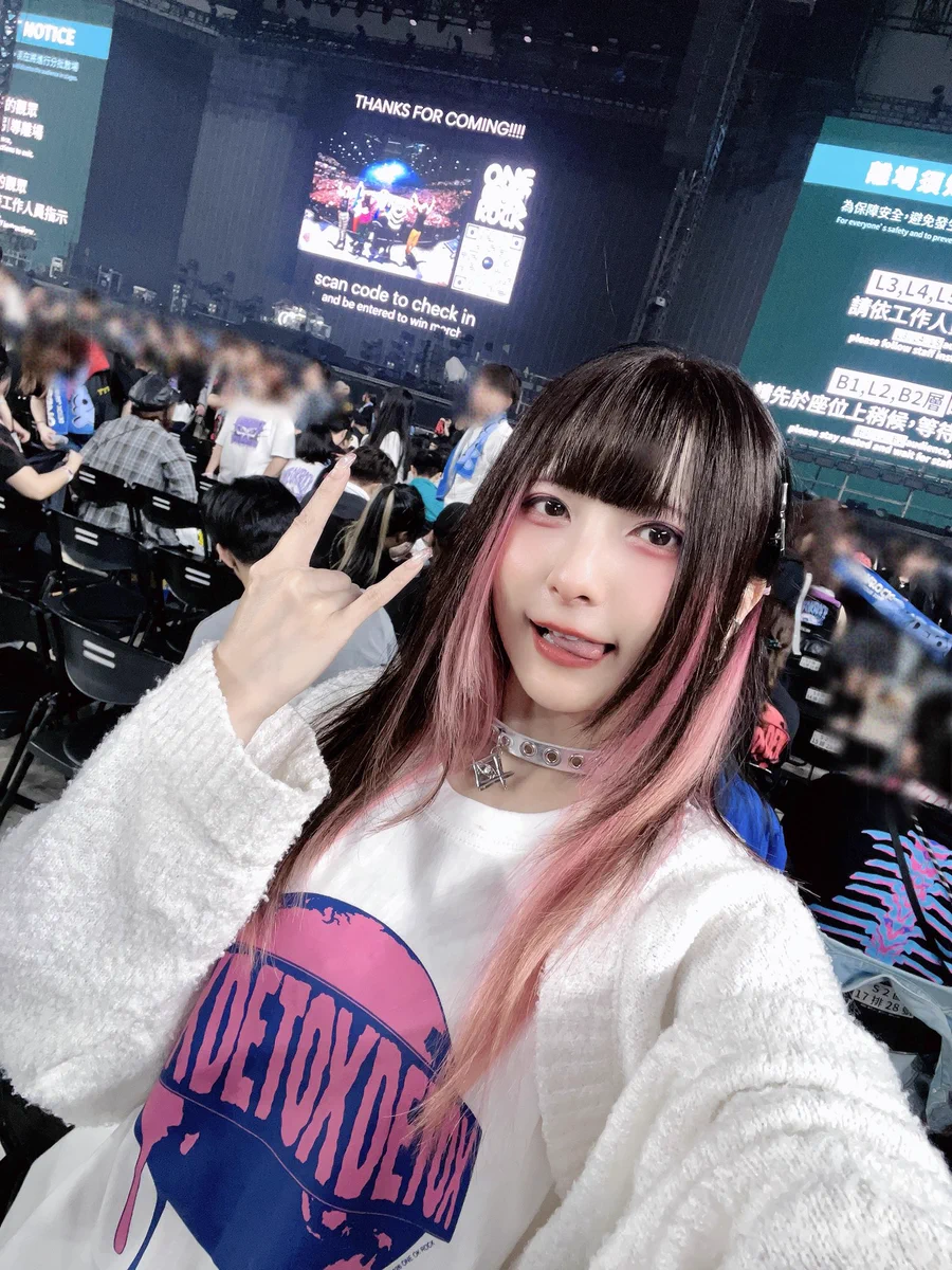 モモMomo🖤 on X: 