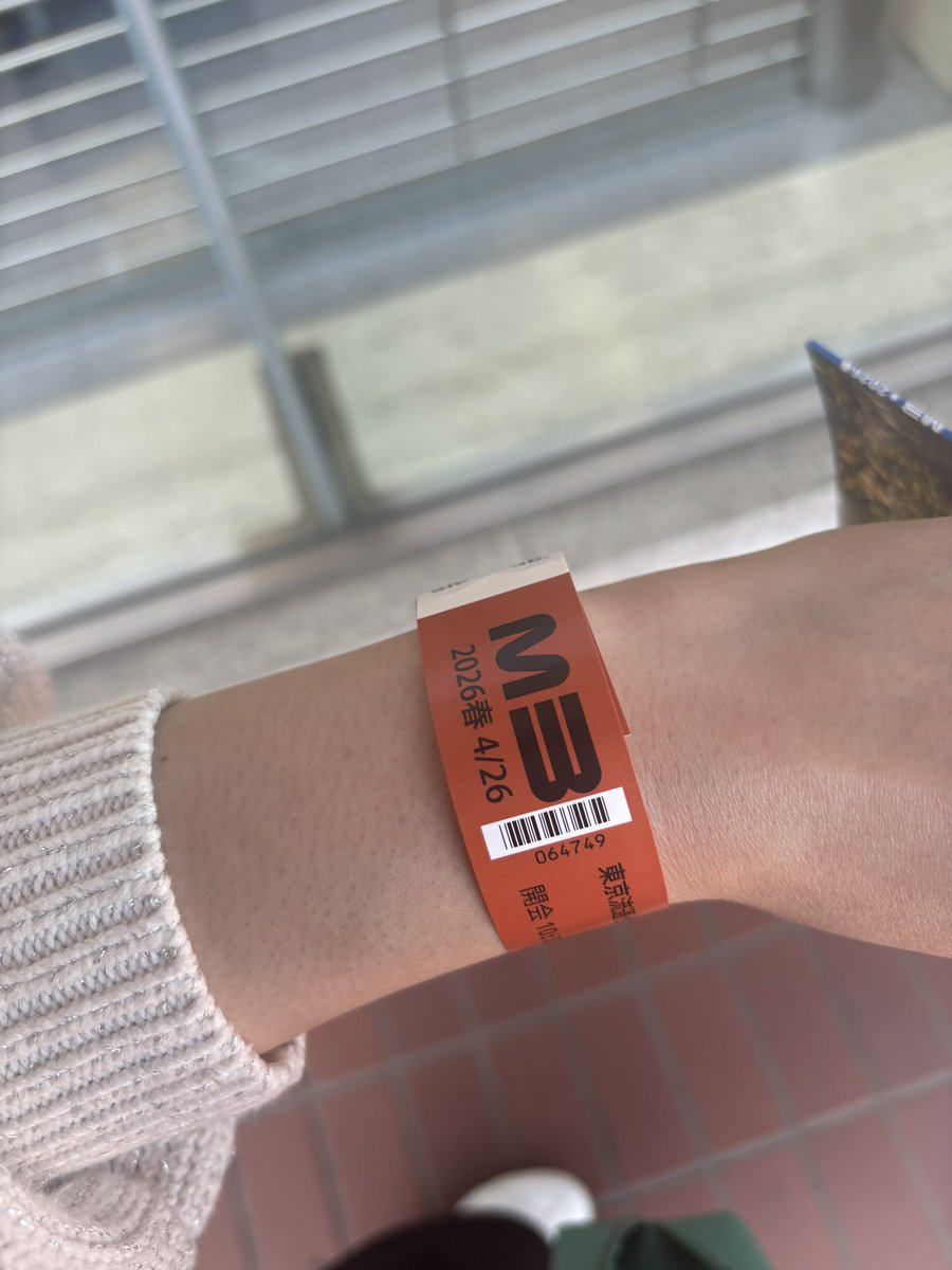 藍子☕️🤤衣装制作再開ｯｯｯ tweet media