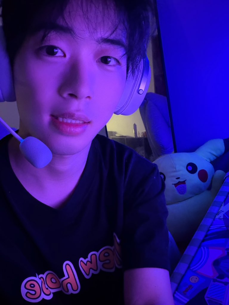 斐赛克斯 tweet media