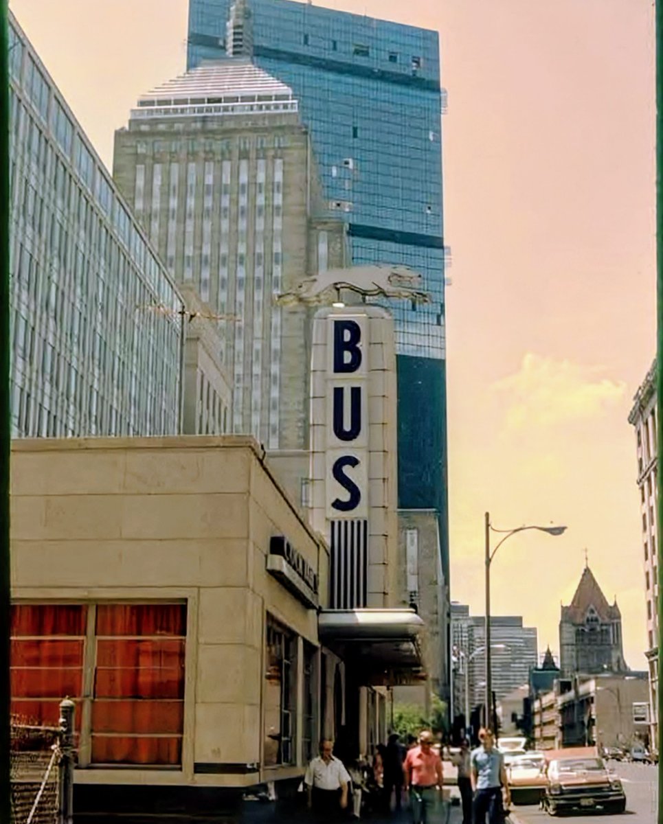 Old School Boston tweet media