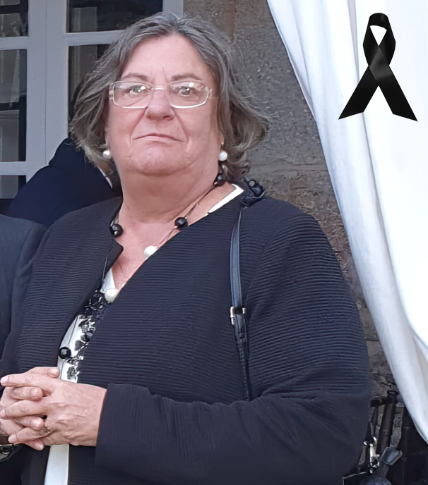 Ha fallecido Elvira Larrea, una perdida que a todos y todas nos entristece en UGT. Una gran persona, una compañera intachable, una amiga insustituible y una sindicalista ejemplar. Que la tierra te sea leve, querida y ya añorada compañera. Descansa en Paz.