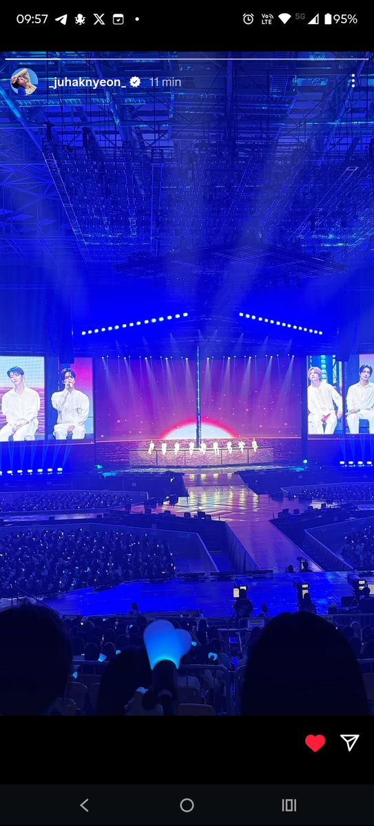 theboyzbr_'s tweet photo. GENTE?! 🥹

O Haknyeon acabou de postar um story, aparentemente ele foi no show 😭💛 https://t.co/gFINWsbbSW