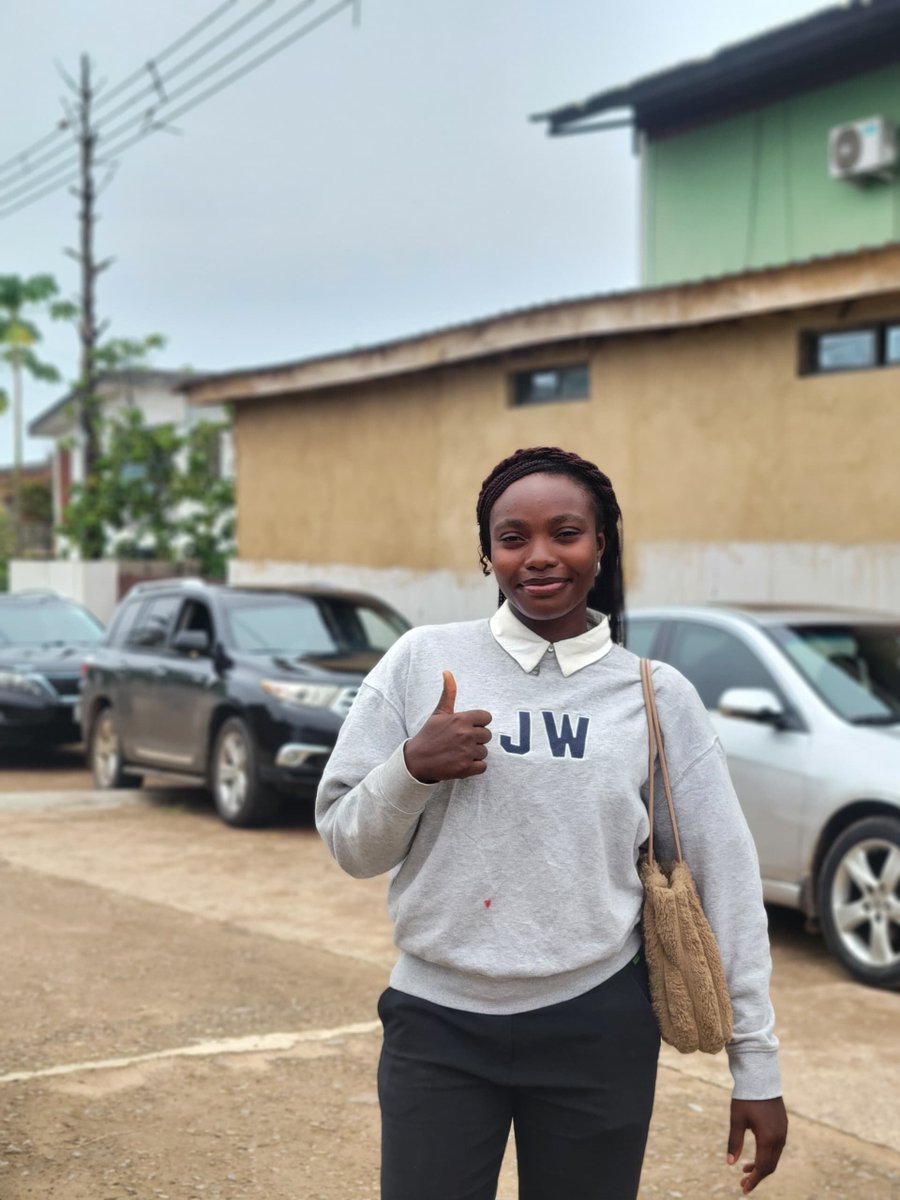 Ria💙 is a final year student!🥺 tweet media