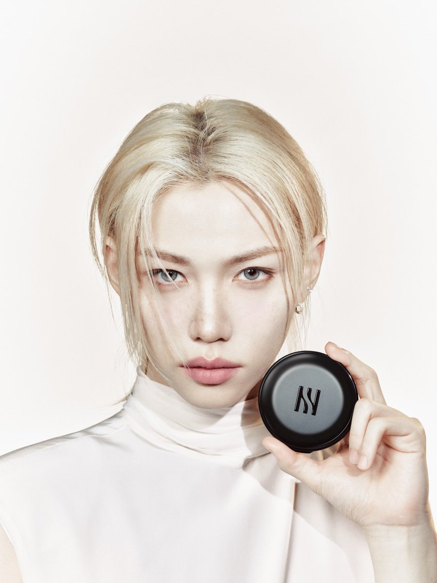 herabeauty_official IG

#FELIXxHERA