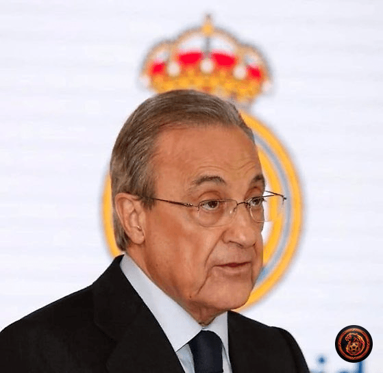 FootballGoalFC's tweet image. 🚨 𝗕𝗥𝗘𝗔𝗞𝗜𝗡𝗚 

Real Madrid will decide on their new manager SOON! 

Who's your pick for the hot seat? 🔥 

#RealMadrid #FootballNews #ManagerSearch