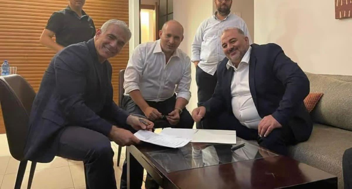בצלאל סמוטריץ' tweet media