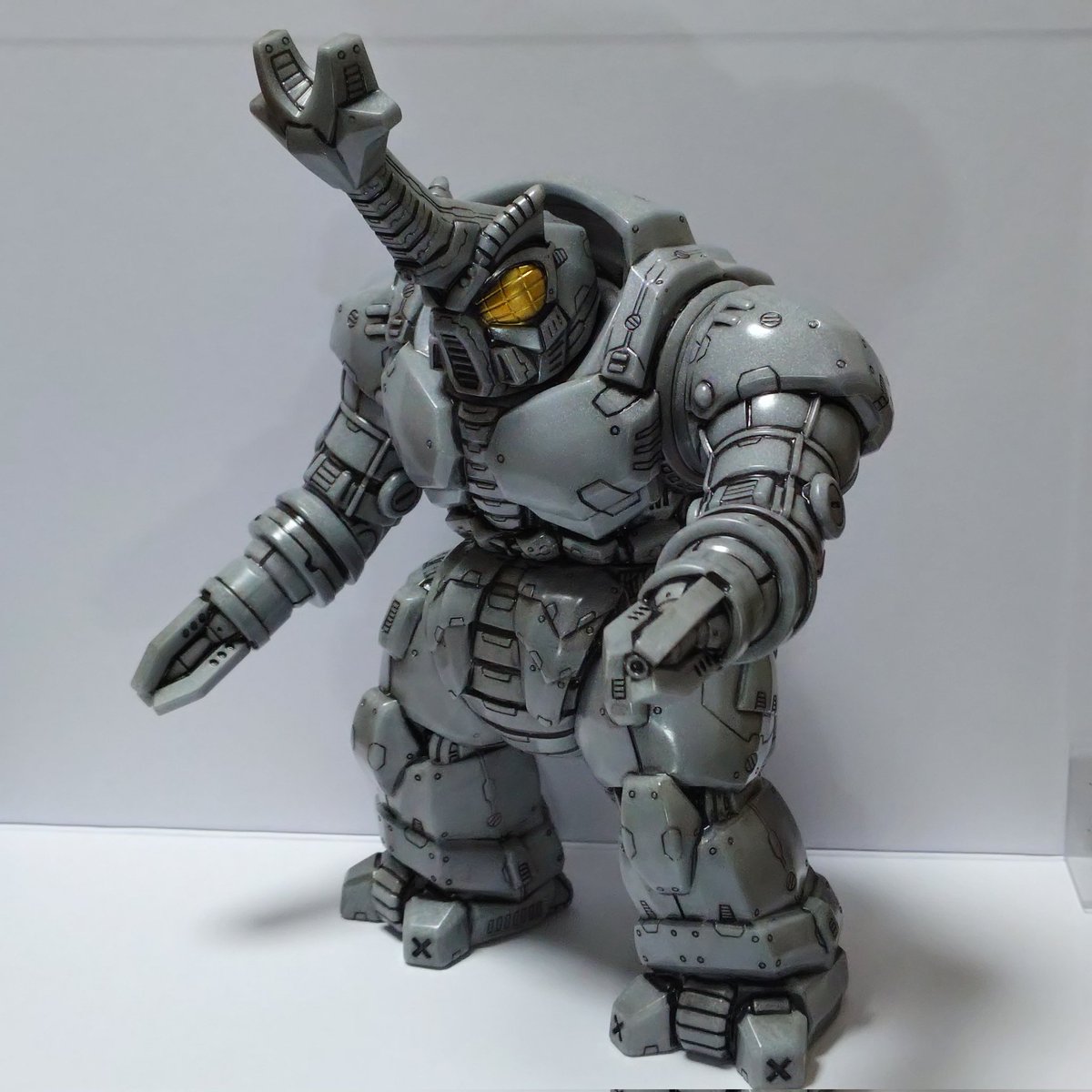 Neurotoxin1's tweet photo. @INLOW_TOYS さんの #重戦機獣カブト
#スーフェス の抽選で運良く購入する事ができました。
鈍い金属光沢っぽい色とモールドの組み合わせがメカメカしく重厚感があって非常に良い！大満足です！
#ソフビ https://t.co/A7Se5ultmq