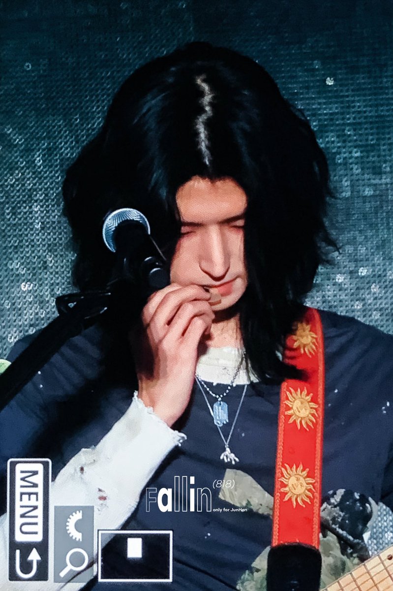 정이든다 tweet media