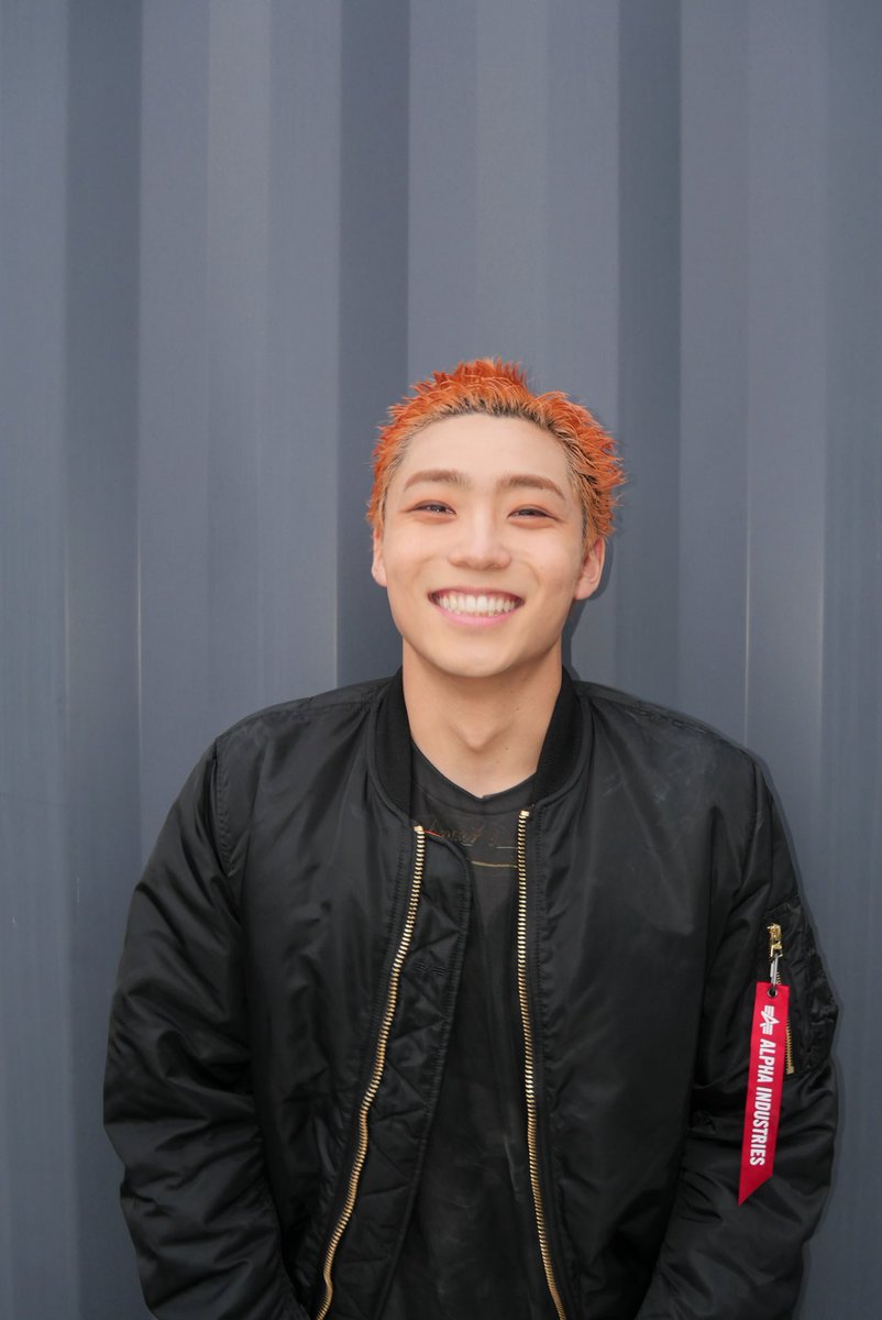 WATWING official tweet media