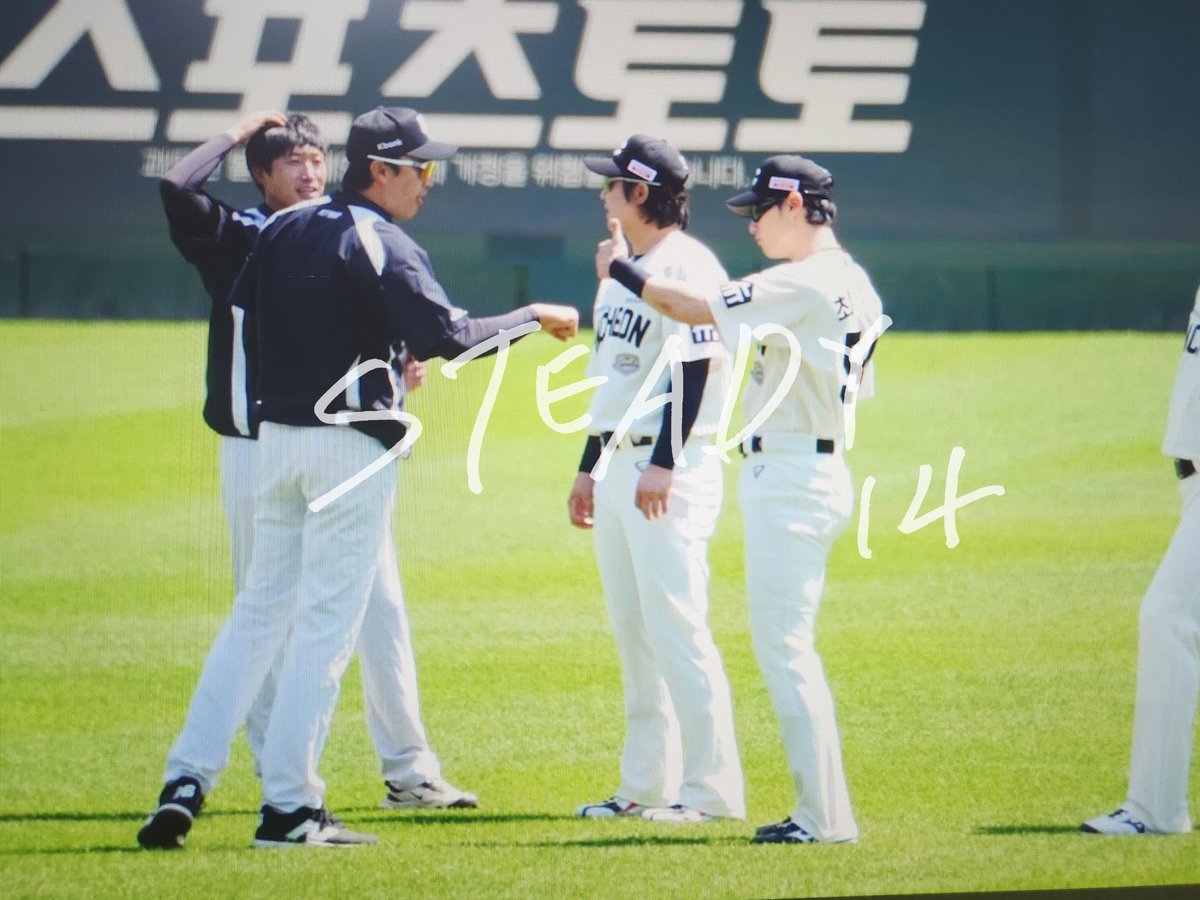 찡 tweet media