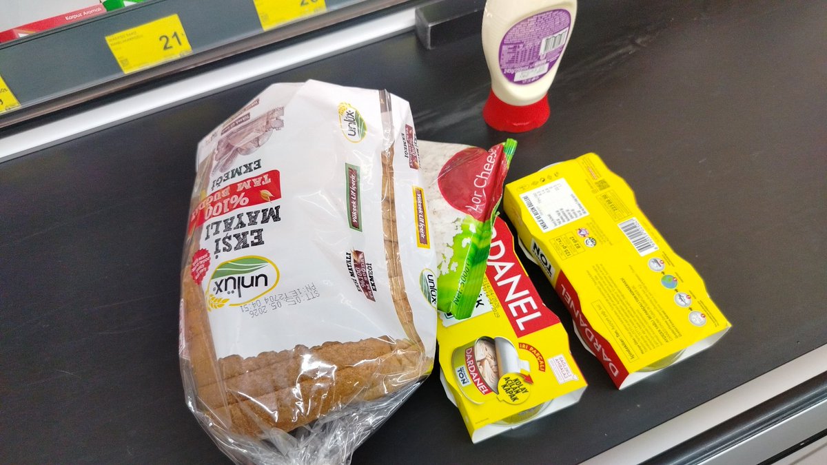 Alex Stark tweet media