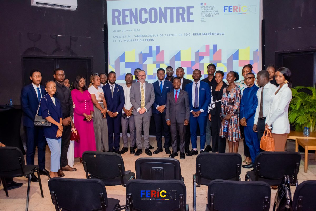 Fericofficiel's tweet photo. #Échange_diplomatique | @AmbaFranceRDC et FERIC 🇨🇩

En marge de l’ouverture de la Semaine française à Kinshasa, le @Fericofficiel a tenu une séance d’échanges avec SEM @RemiMarechaux , Ambassadeur de France en RDC, axée sur les relations bilatérales entre les deux États. https://t.co/dU4oetPScq