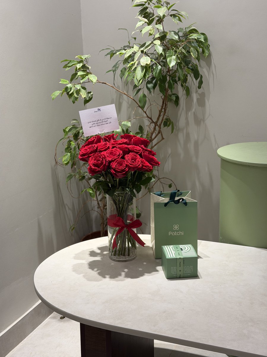 royalgifts_sa's tweet photo. نُوصل شُعورك بالهدية إلى من تُحب ♥
لنجعلها ذكرى تدوم للأبد ♥

⊛ للطلب التواصل على الواتس اب او موقعنا الالكتروني :
0560344374
https://t.co/ivF4CEodU6 

#هدايا_رويال #هدايا_الرياض #هدايا_جده #تنسيق_هدايا https://t.co/uk1zYu9NBl