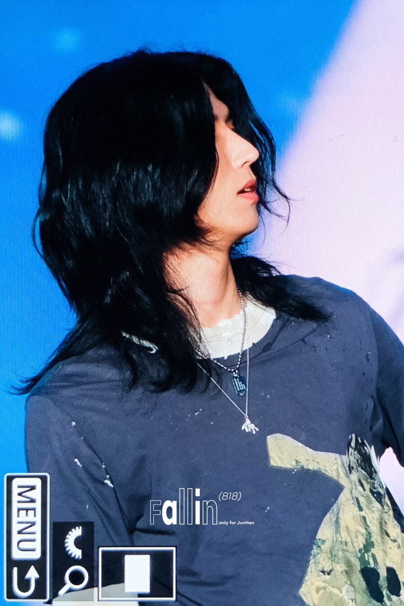 정이든다 tweet media