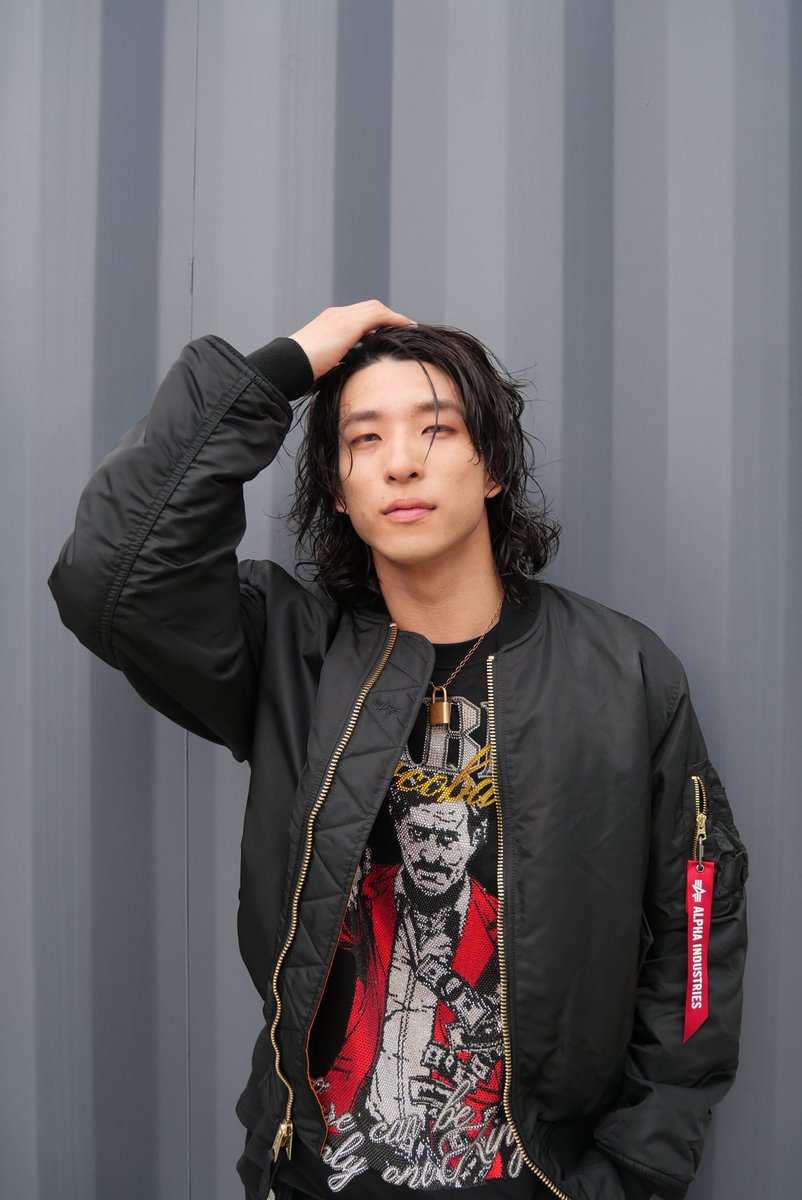 WATWING official tweet media