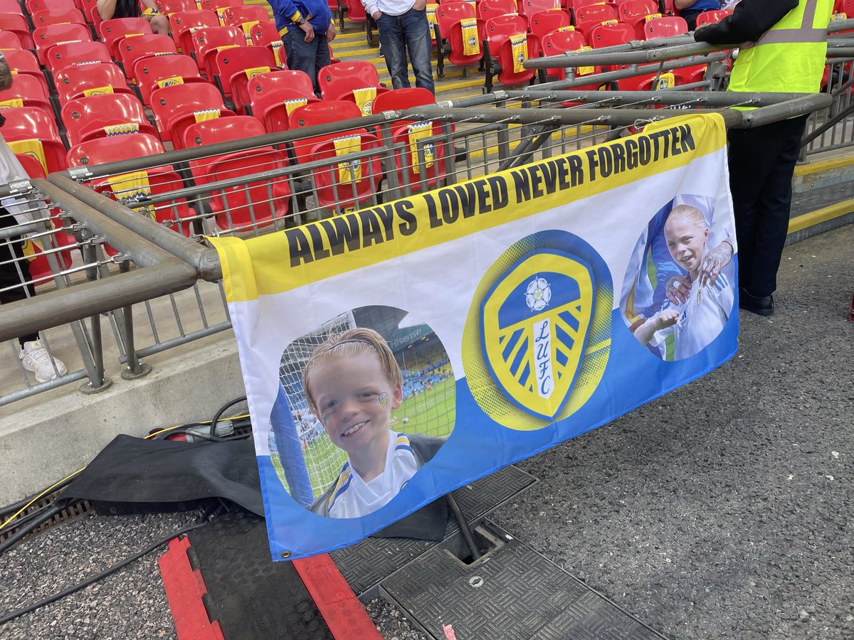 Nick Bamford tweet media