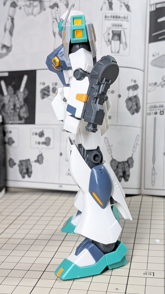 くらくらプラモ tweet media