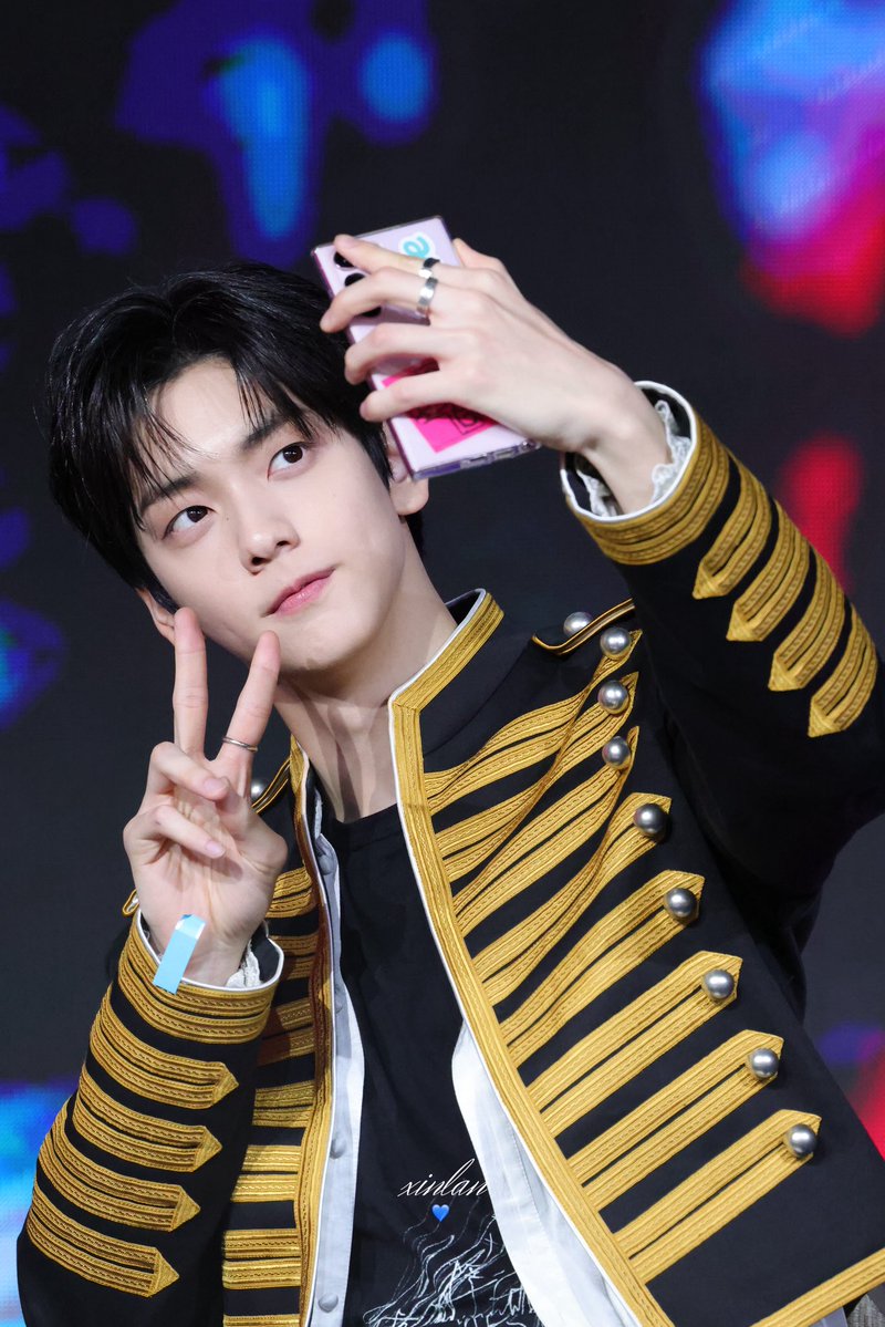 xinlan💙 tweet media