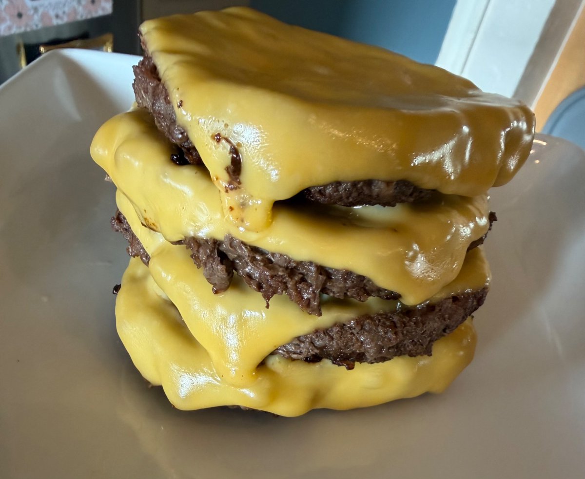 Cary Kelly tweet media