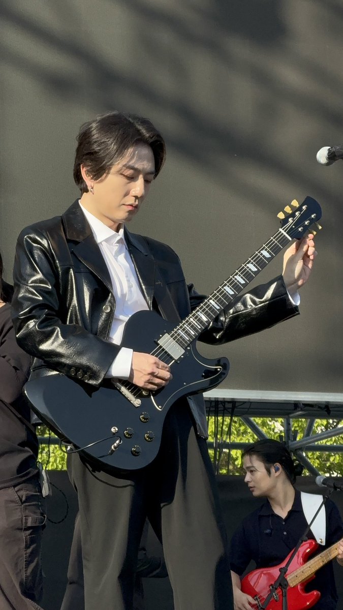 타다노 tweet media