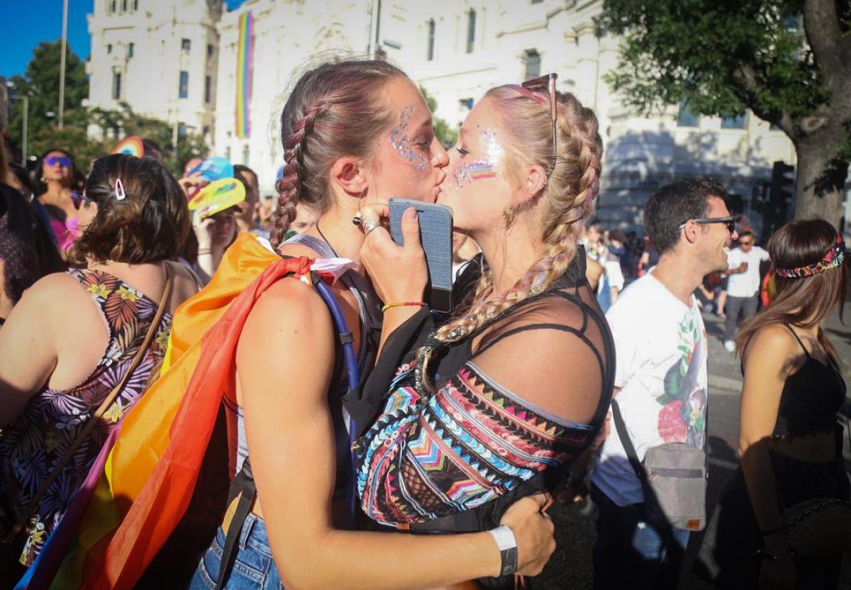 👭Lesbiana y trabajadora: CCOO denuncia la “doble discriminación” que sufre éste colectivo en el día de la visibilidad lésbica
 madrid.ccoo.es/noticia:756421…