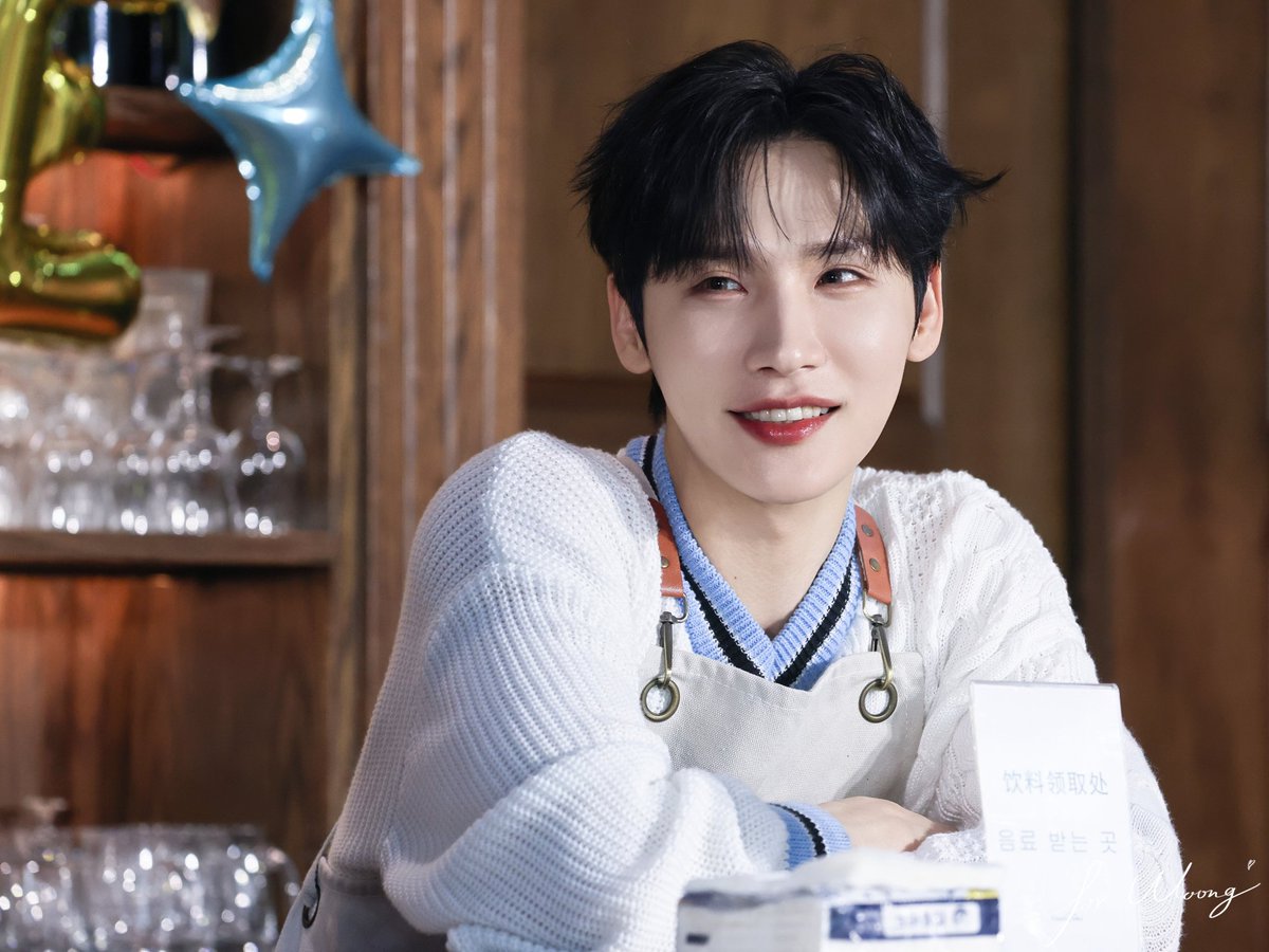 forwoong tweet media