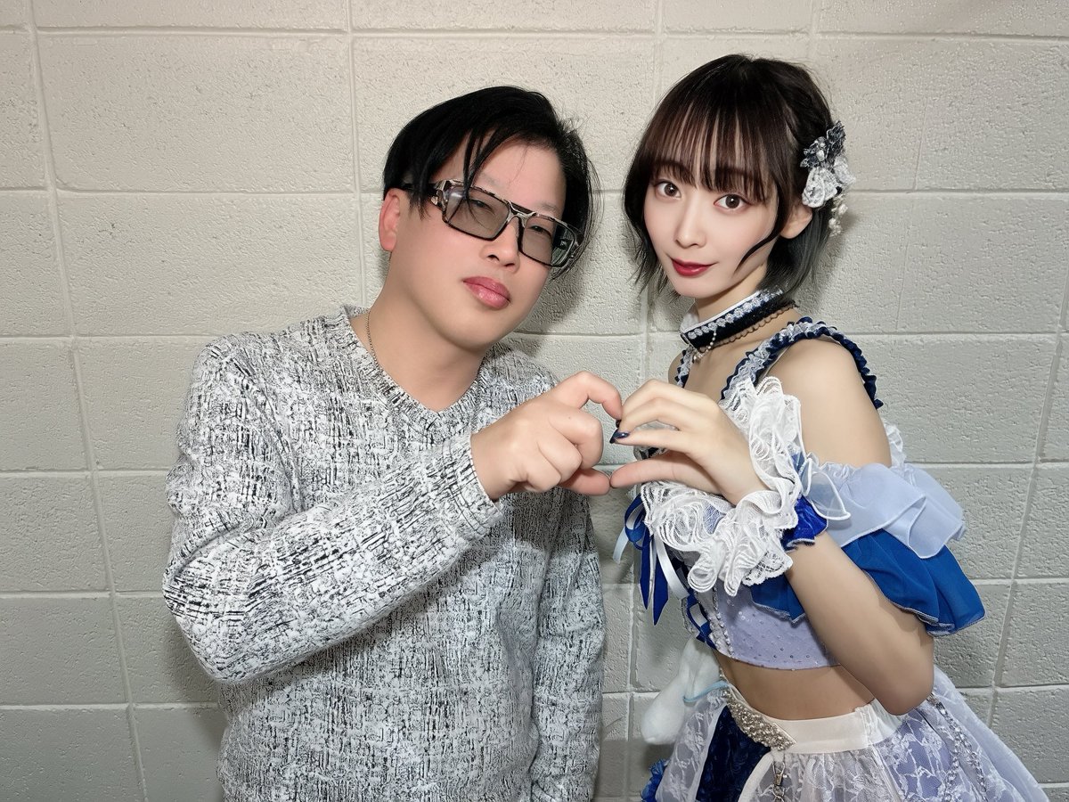 aiaiaimasa's tweet image. 4/26（日）IDOL ADVENTUREでユニカラを応援しましたー📣

ユニカラさんは初見でしたが青色担当の美凪せいるちゃんが可愛すぎて初めましてしました💙

スタイル完璧でビジュアル超ドストライクなんでまた機会があれば応援しますね🥰

#ユニカラ
#UC
#美凪せいる