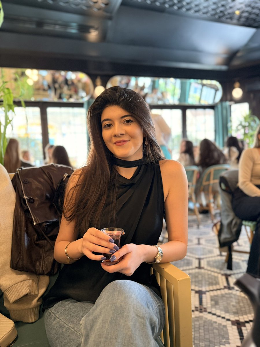 Назрин tweet media