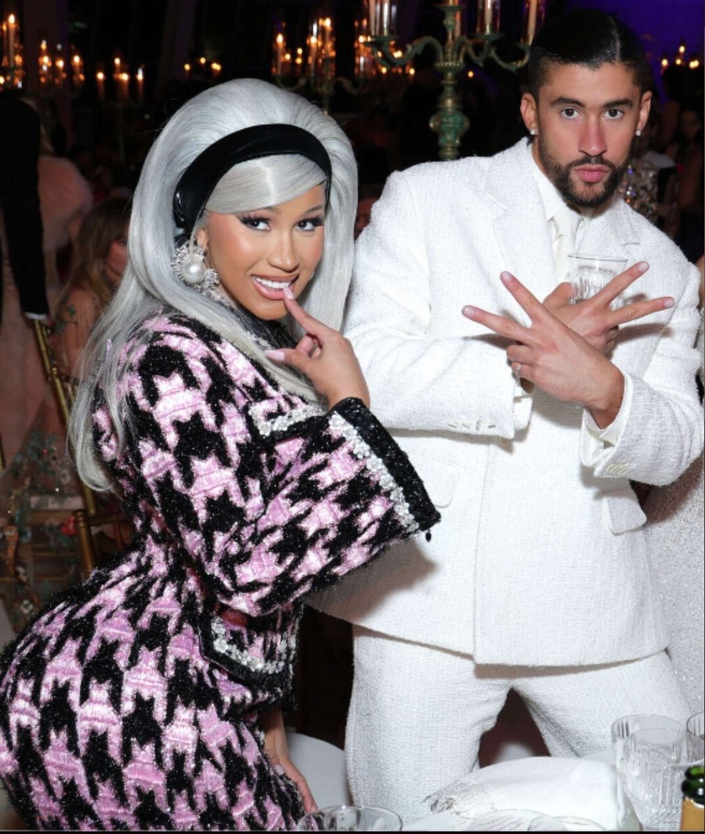 Red Media tweet media