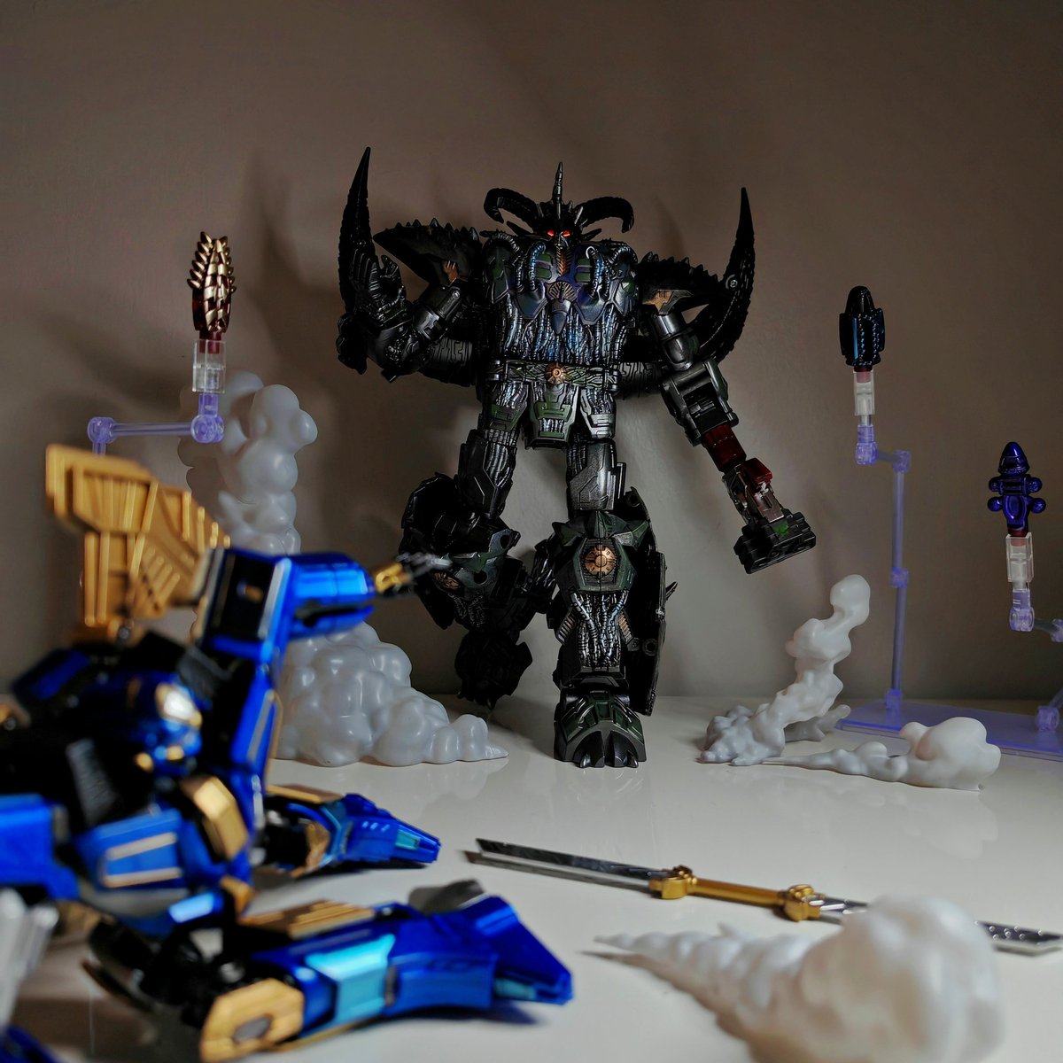 Liege Maximo Custom Liege Maximo custom #transformers He is definitely more of the G2 ...