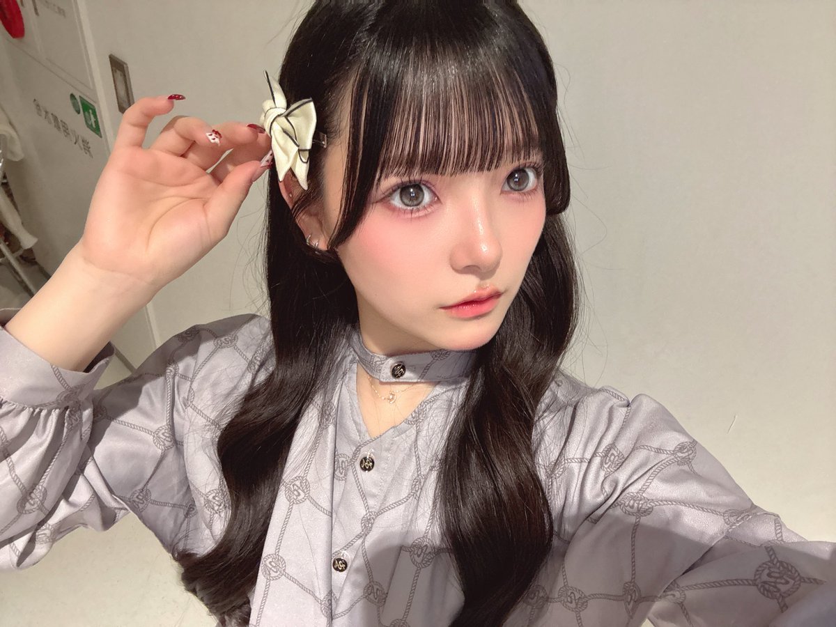 eimi_mh1209's tweet photo. 🌟単独ライブまであと6️⃣日🌟

🗓5/2(土)📍恵比寿CreAto
🕰開演18:00~

みんなに心の底から楽しんでもらうために
全力を尽くして、ライブを作ります🔥🔥
絶対に後悔させません！！！☺️

🎟一般チケット￥1,500です！！✨️
ぜひ気軽に会いに来てみてほしいな❤️‍🔥⸝⸝꙳
https://t.co/6VfNAaKEii
#メロハイ https://t.co/Ub9YgxtuMC