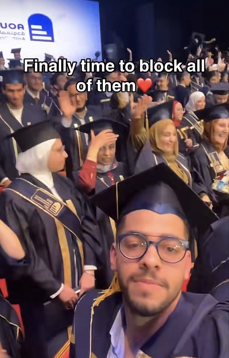 elle 🐇 tweet media