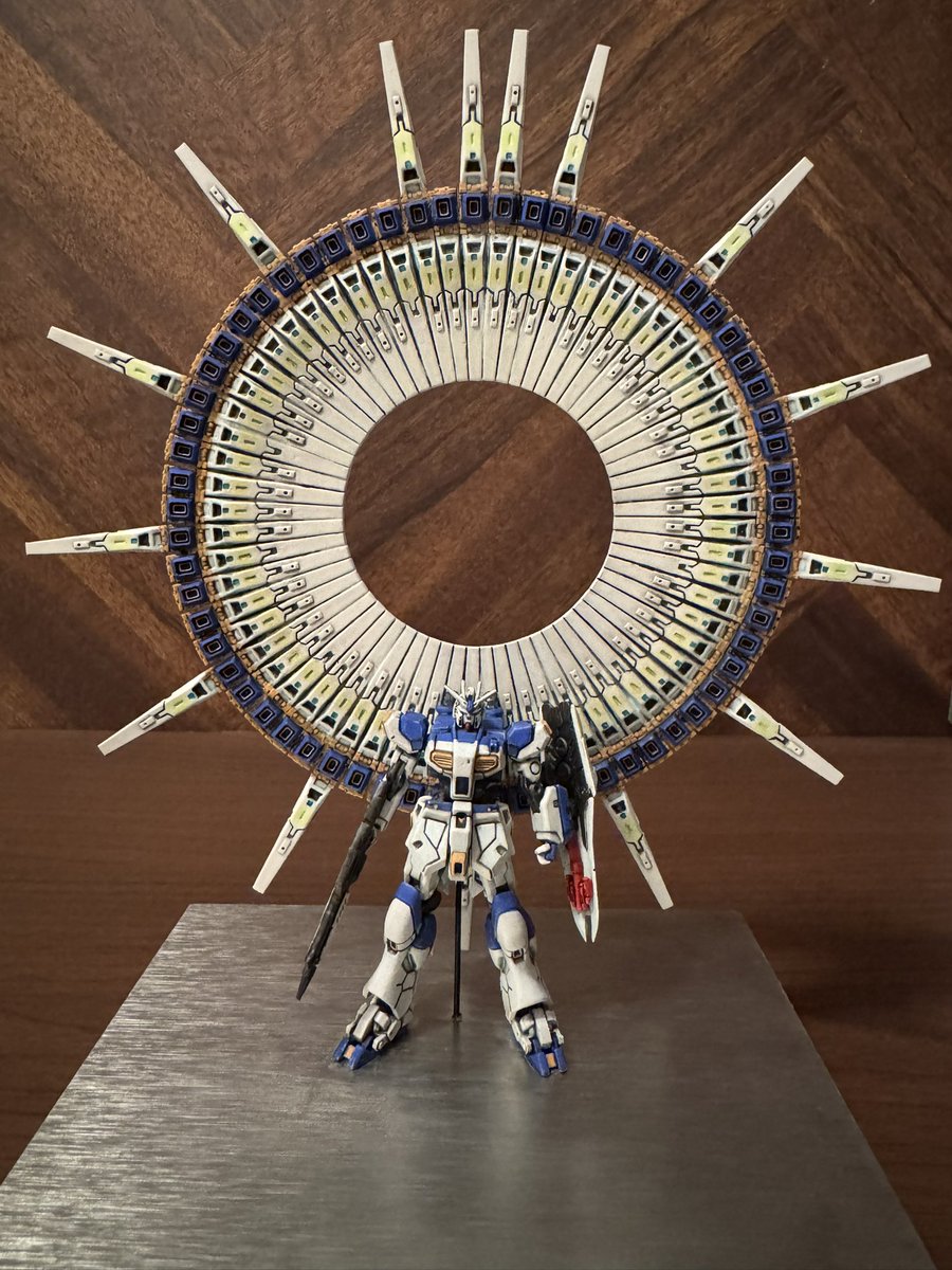 遅ればせながら完成‼️

ニューガンダム　(日輪・ATF.ver)

コンテストに出す時はちょいと手直しするかもですわ😌

 #ガンダムアーティファクト