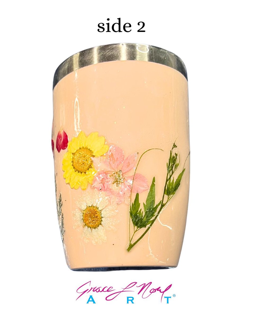 gracenoelart's tweet image. NEW online shop release!  Check out this creations from my Resin Tumbler with Flowers Art Class. Shop now ✨👉🏼 gracenoel.art/home-decor
.
.
#gracenoelart #shoponline #uvresin #driedflowers #denver
