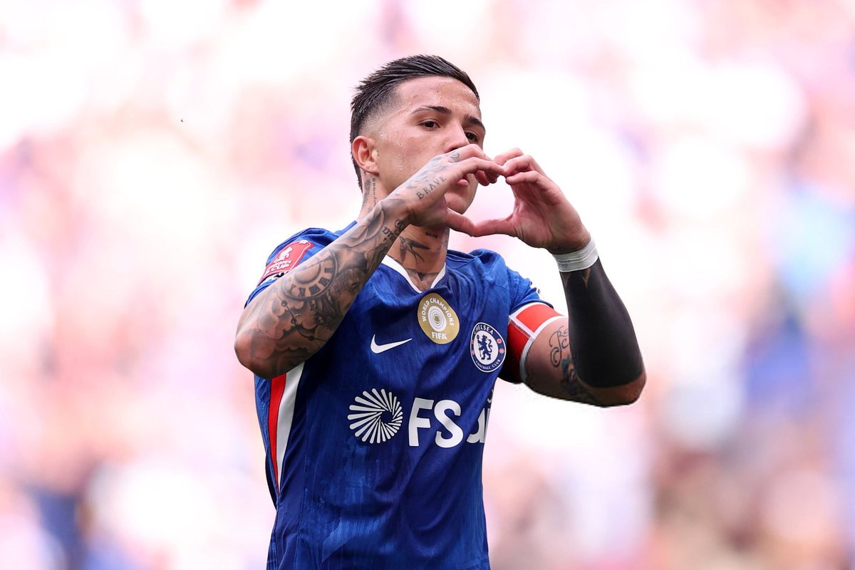 The Touchline | 𝐓 tweet media